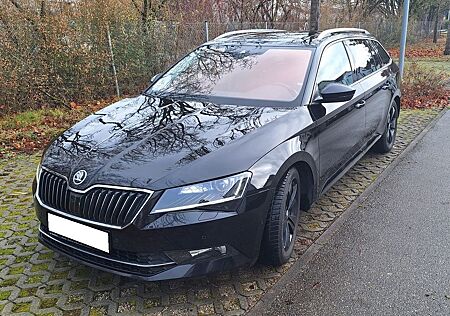 Skoda Superb 2.0 TDI SCR 140kW DSG Style Combi Style