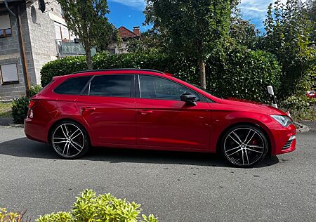 Seat Leon 2.0 TSI St&S ST CUPRA DSG 4Drive CUPRA