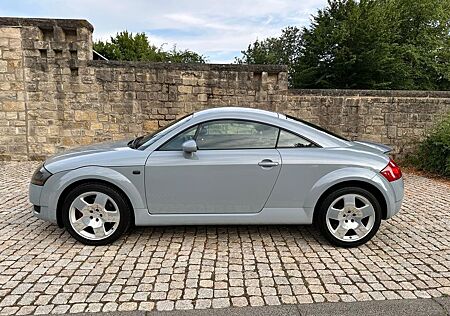 Audi TT Coupe 1.8T S-Line Klimaaut. Tüv