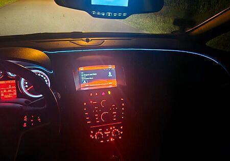Opel Astra Sp. T. 1.6 CDTI eco Exklusiv 81 S/S 97...