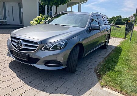 Mercedes-Benz E 400 Kombi / 4MATIC T / AVANTGARDE / Model 2016