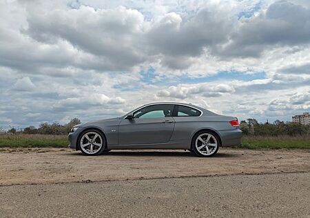 BMW 325i Coupé -