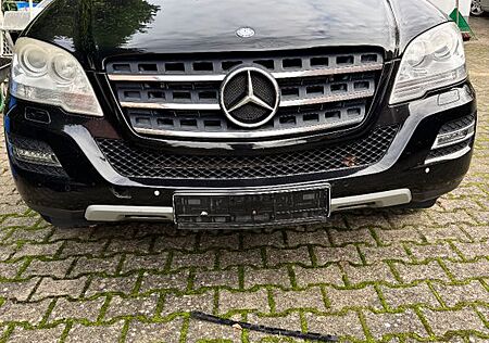 Mercedes-Benz ML 350 CDI 4MATIC -