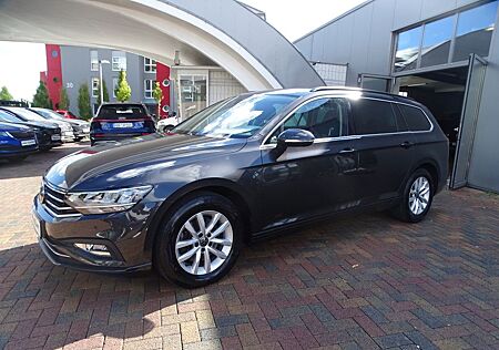 VW Passat Variant Volkswagen TDI "Navi/ACC/SHZ/RFK/LED"
