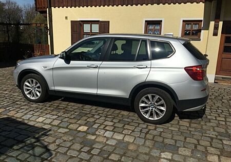 BMW X3 xDrive20d - F25