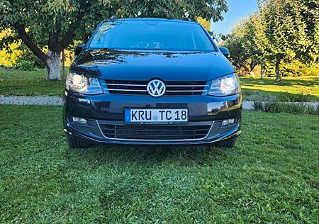 VW Sharan Volkswagen 2.0 TDI SCR DSG IQ.DRIVE IQ.DRIVE