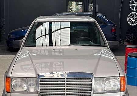 Mercedes-Benz 200 D W124 - Klassiker im