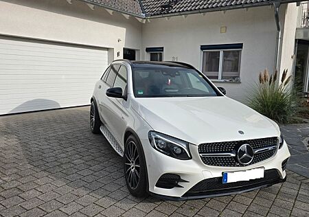 Mercedes-Benz GLC 43 AMG Mercedes-AMG GLC 43 4MATIC Autom....