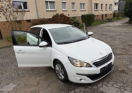 Peugeot 308 SW Style BlueHDi 120 STOP & START Style