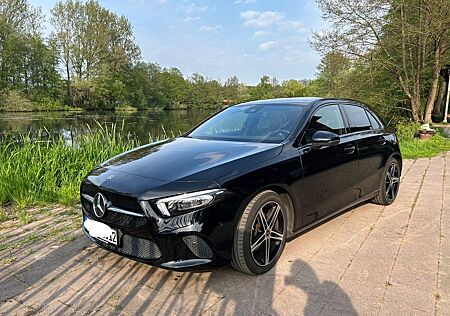 Mercedes-Benz A 180 d DCT -