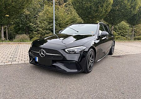 Mercedes-Benz C 180 T Autom. AMG-Paket, AHK, 8-fach bereift