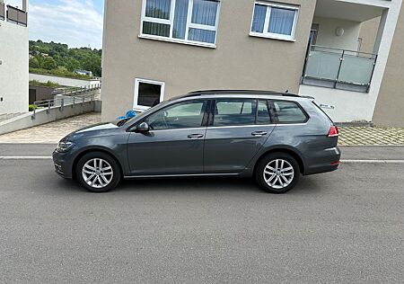 VW Golf Volkswagen 1.6 TDI DSG Comfortline Variant Comfortline