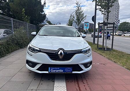 Renault Megane Bose Edition ENERGY TCe 130 Start & Stop
