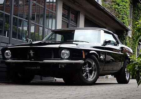 Ford Mustang Cabrio V8