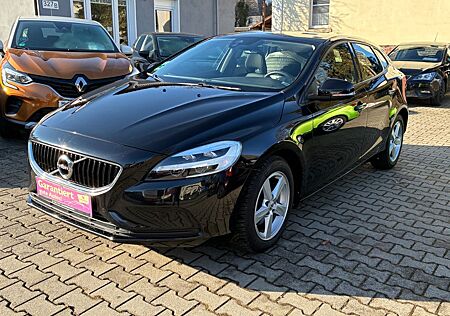 Volvo V40 Momentum 2.0 LED / Kamera / Navi