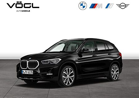 BMW X1 sDrive20i Sport Line Head-Up Panoramadach AHK