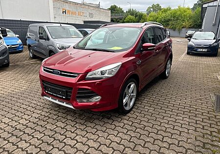 Ford Kuga Individual*Xenon*Leder*Navi*Pano*Kamera*