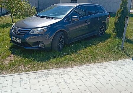 Toyota Avensis Combi 2,0-l-D-4D