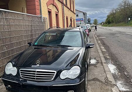 Mercedes-Benz C 200 KOMPRESSOR T CLASSIC Classic