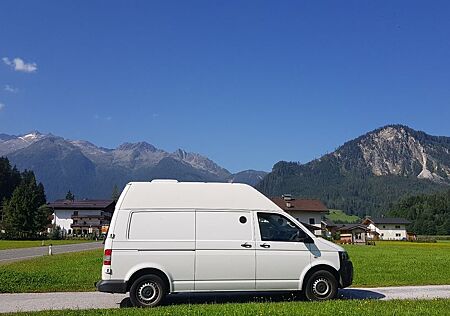 VW T5 Transporter Volkswagen neuausgebauter / Hochdach TÜV 2027