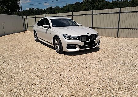 BMW 750 Baureihe 7 Lim i xDrive