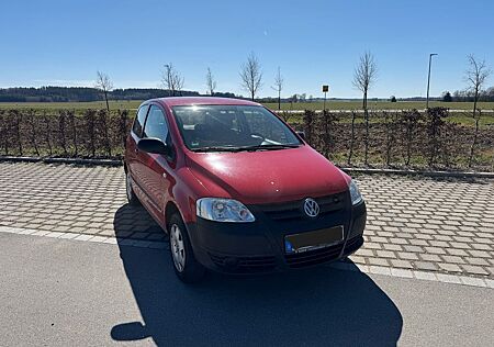 VW Fox Volkswagen 1.2 | 69.403 km | 2. Hand | Euro