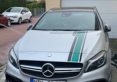 Mercedes-Benz A 45 AMG Petronas F1 Edition, wie neu