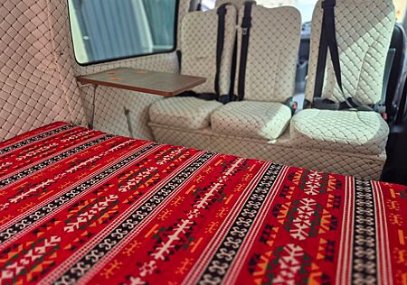 Mercedes-Benz Vito Bett CamperTÜV