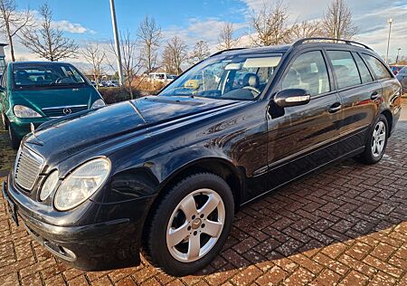 Mercedes-Benz E 200 KOMPRESSOR T ELEGANCE