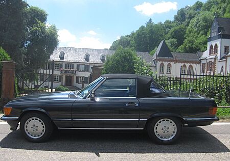 Mercedes-Benz SL 300