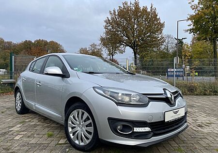 Renault Megane III Lim. Paris~NAVI~SHZ~8xALU