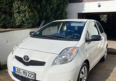 Toyota Yaris 1,0-l-VVT-i -