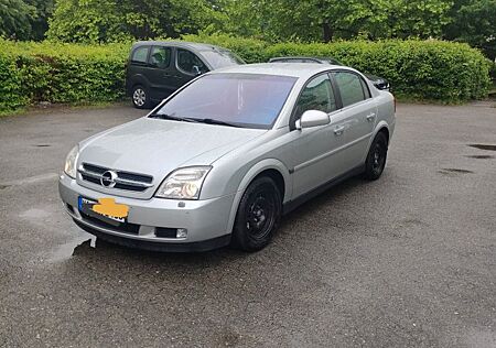 Opel Vectra 2.2 -