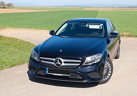 Mercedes-Benz C 220 d Autom. - Avantgarde, AHK, Distronic,