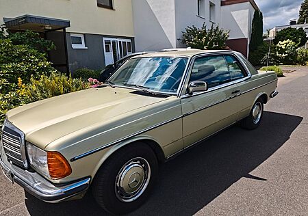 Mercedes-Benz CE 230 Oldimmer HD