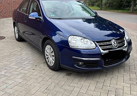 VW Jetta Volkswagen 1.6 Sportline