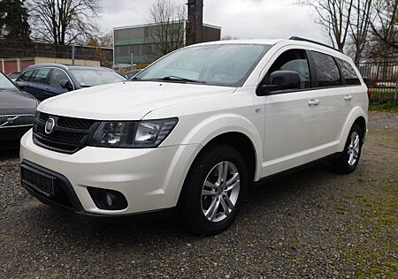 Fiat Freemont 2.0 Multijet 16V Black Code AWD 7 Sitzer