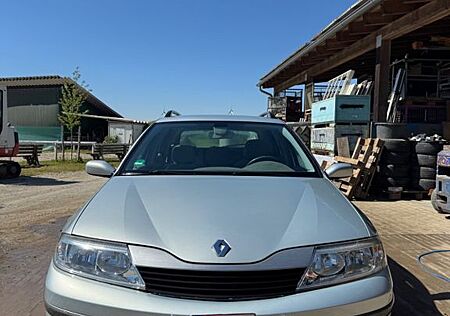 Renault Laguna Grandtour Emotion 1.8 16V Emotion