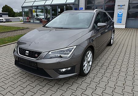 Seat Leon ST FR *LED *Tempomat *SHZ *AHZV *Teilleder