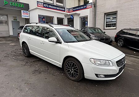 Volvo V70 2.4 D AWD *LEDER* AUTOMATIK* AHK*