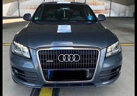 Audi Q5 3.0 TDI S tronic quattro -