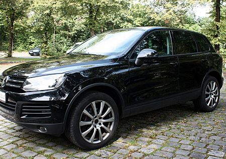 VW Touareg Volkswagen V6 TDI BMT