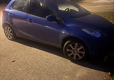 Mazda 2 1.5 MZR Sports-Line Sports-Line