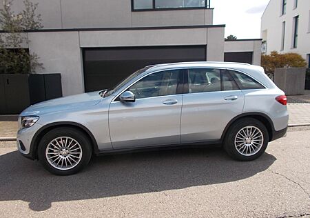 Mercedes-Benz GLC 250 d 4MATIC Autom. - mit 57900 KM