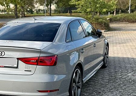 Audi A3 2.0 TDI quattro S tronic 3x S line