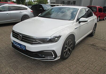 VW Passat Volkswagen Lim. GTE+Navi+LED+AHK+Hybrid