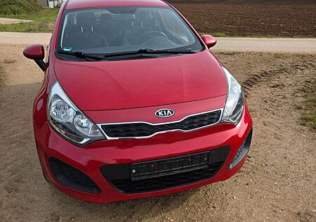 Kia Rio 1.4 CRDi Spirit Spirit