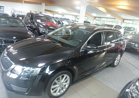 Skoda Octavia Combi Elegance T-Leder Navi Automatik