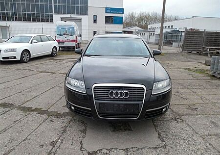Audi A6 2.4 Avant -