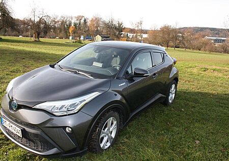 Toyota C-HR 2.0-l-VVTi Hybrid Team Deutschland Team...